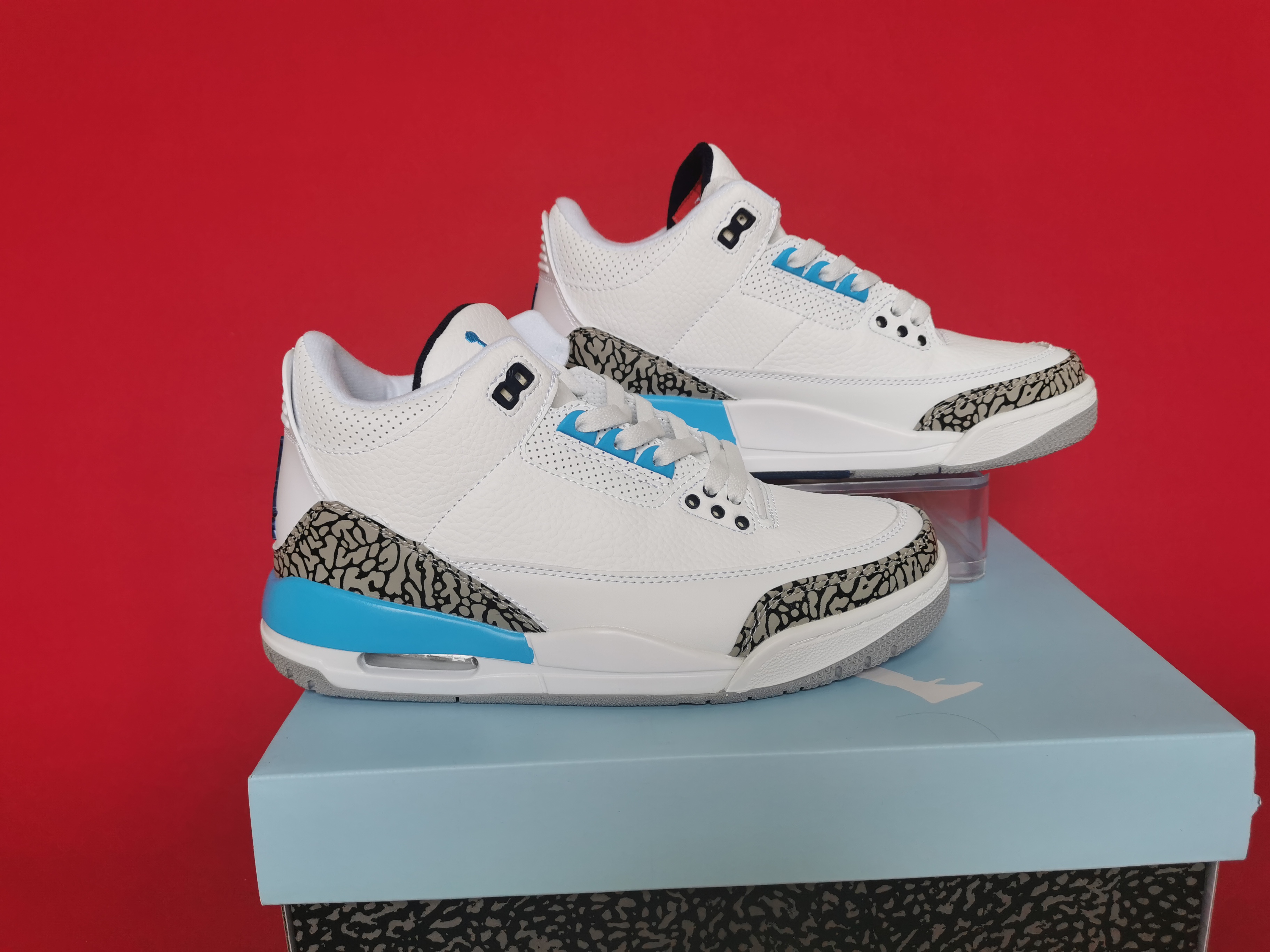 Air Jordan 3 White Baby Blue Grey Retro Shoes